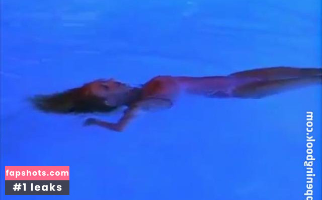 Annie Potts gallery photo #17