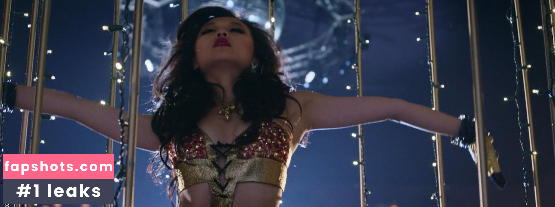 Annie Q. gallery photo #12