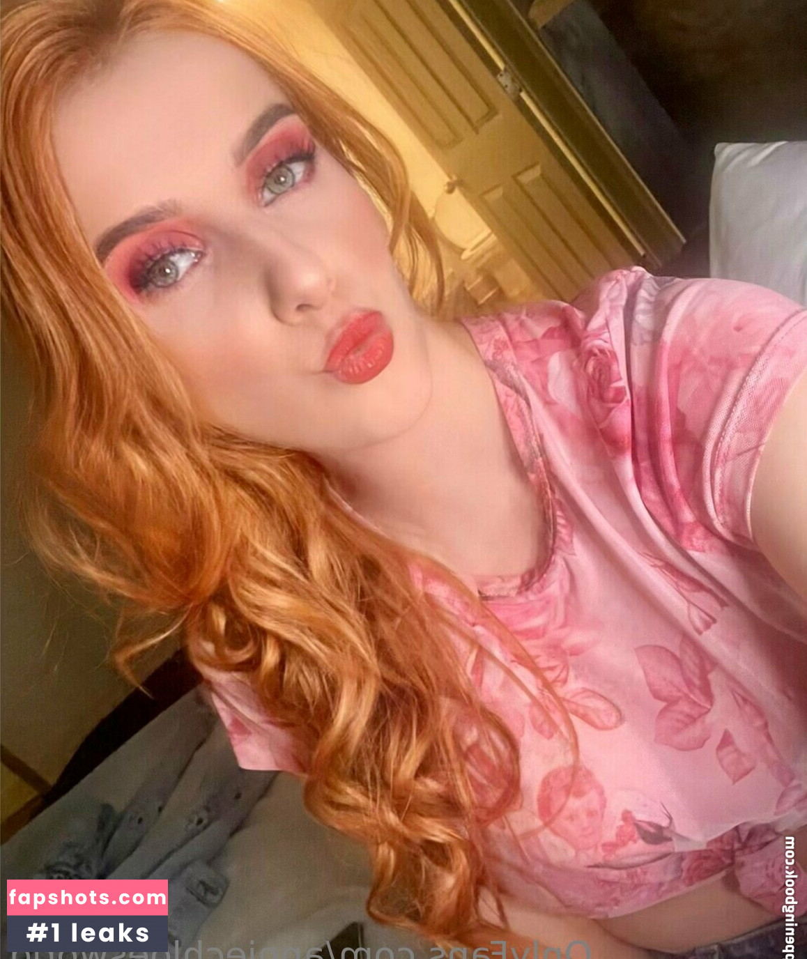 anniechloesworld gallery photo #20