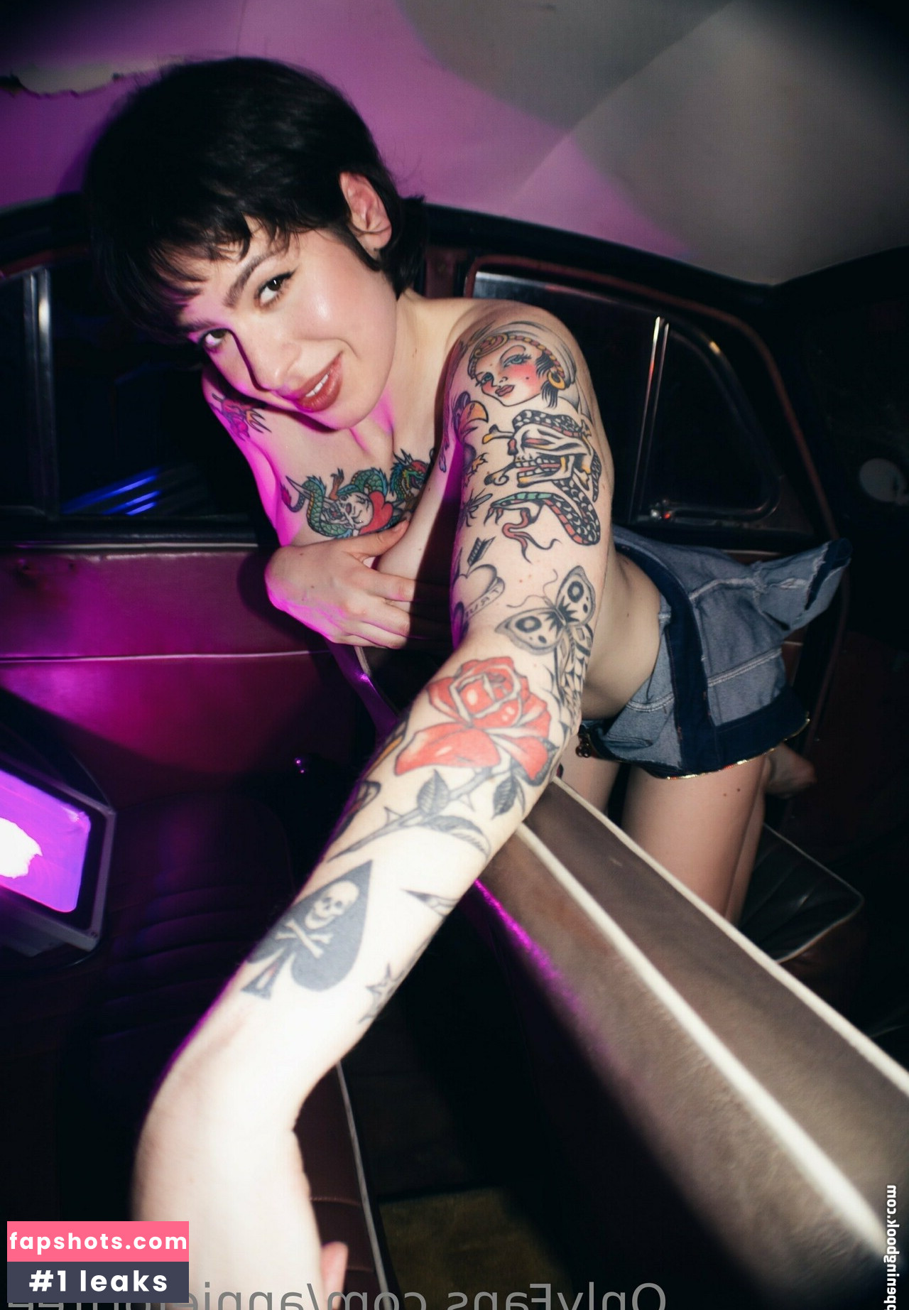 annieforfree gallery photo #19