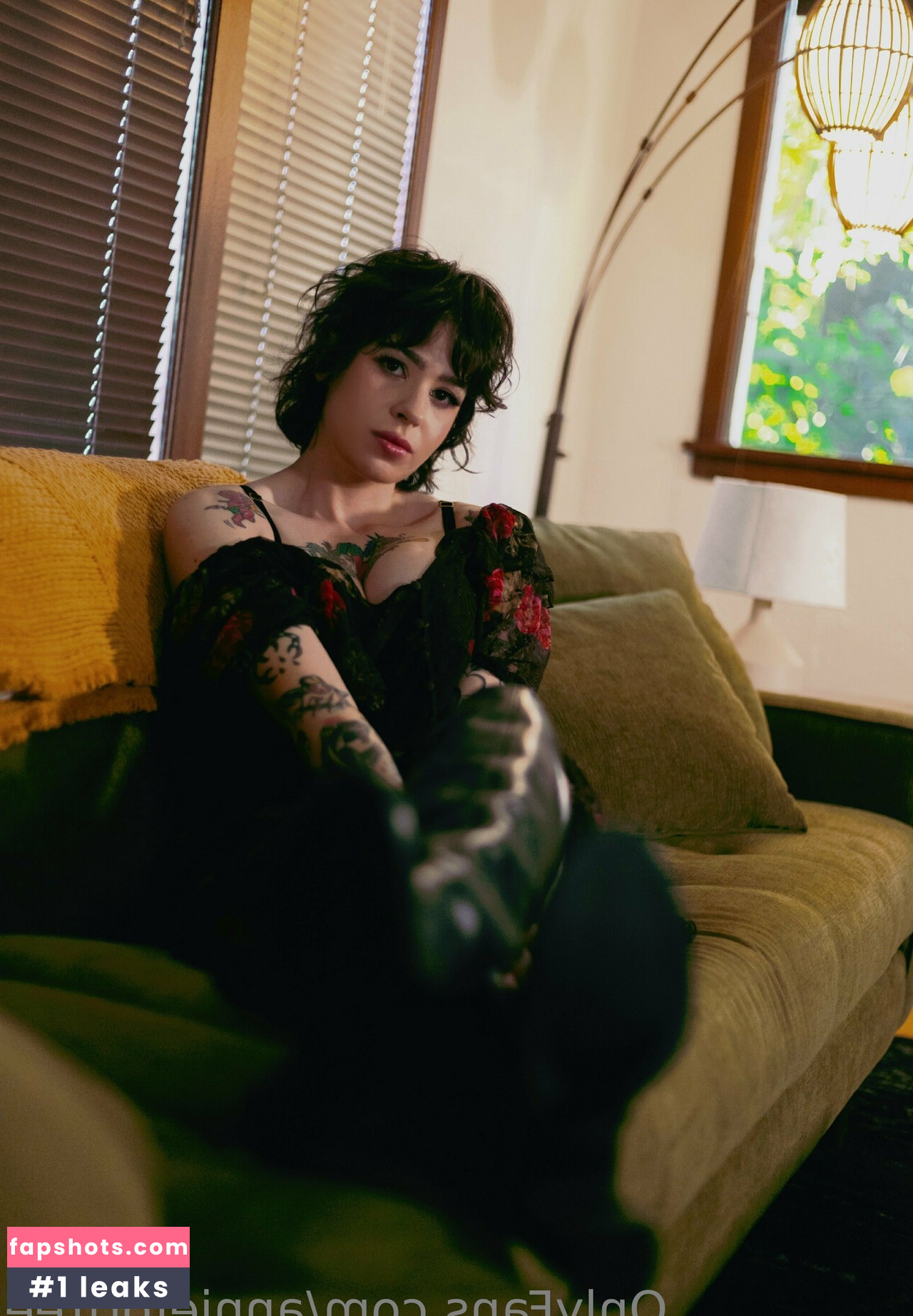 annieforfree gallery photo #23