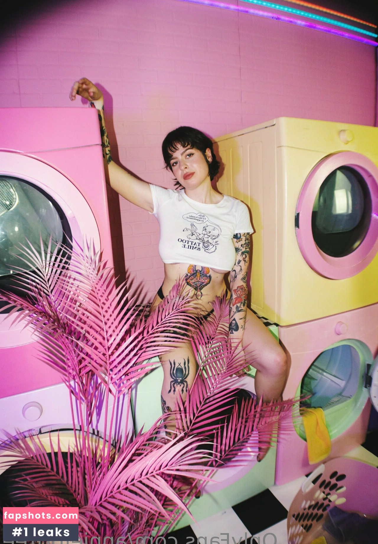 annieforfree gallery photo #26