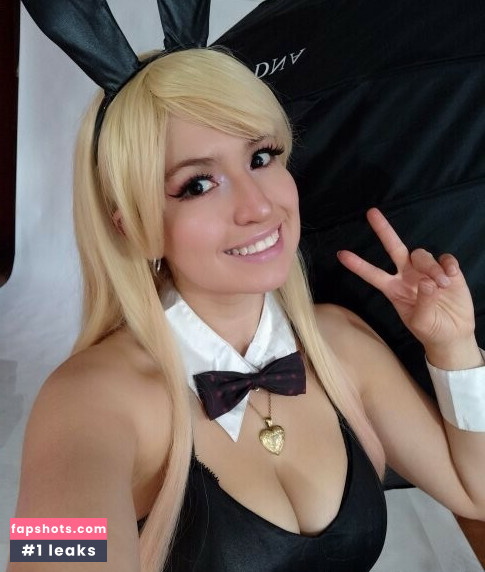 Anniemon gallery photo #21