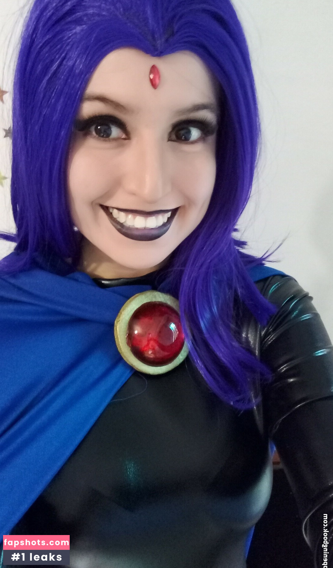 Anniemon gallery photo #24