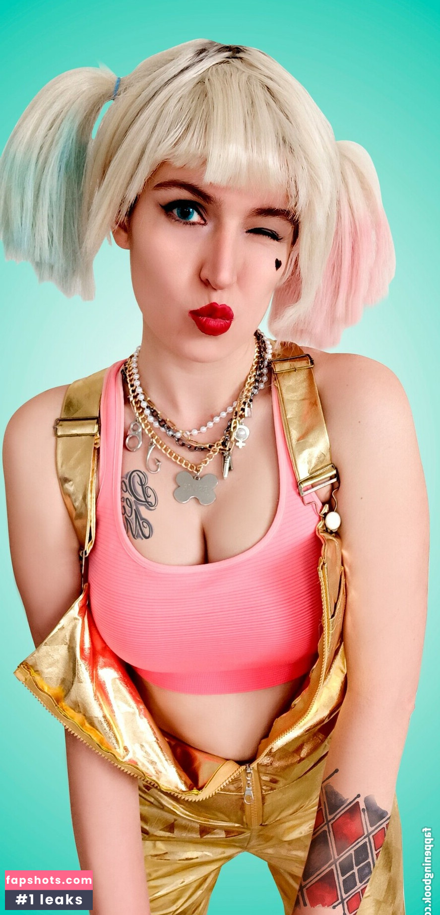 Anniemon gallery photo #49