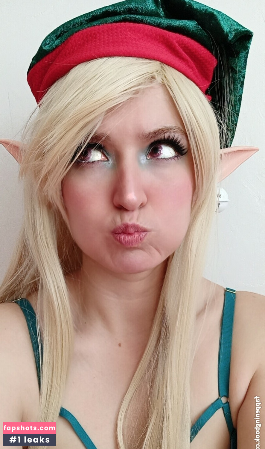 Anniemon gallery photo #63