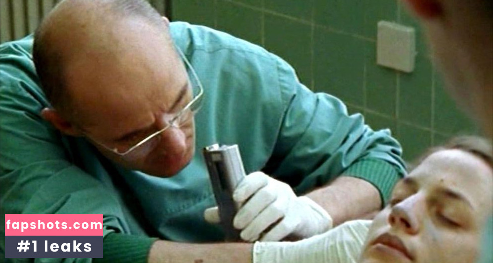 Annika Blendl gallery photo #21