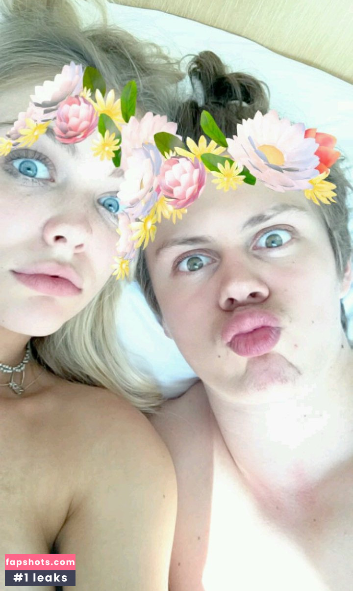 Annika Boron gallery photo #27