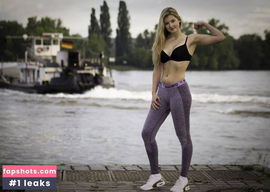 Annika H. Nahé úniky fotek pouze od fanoušků #5 - Fapshots