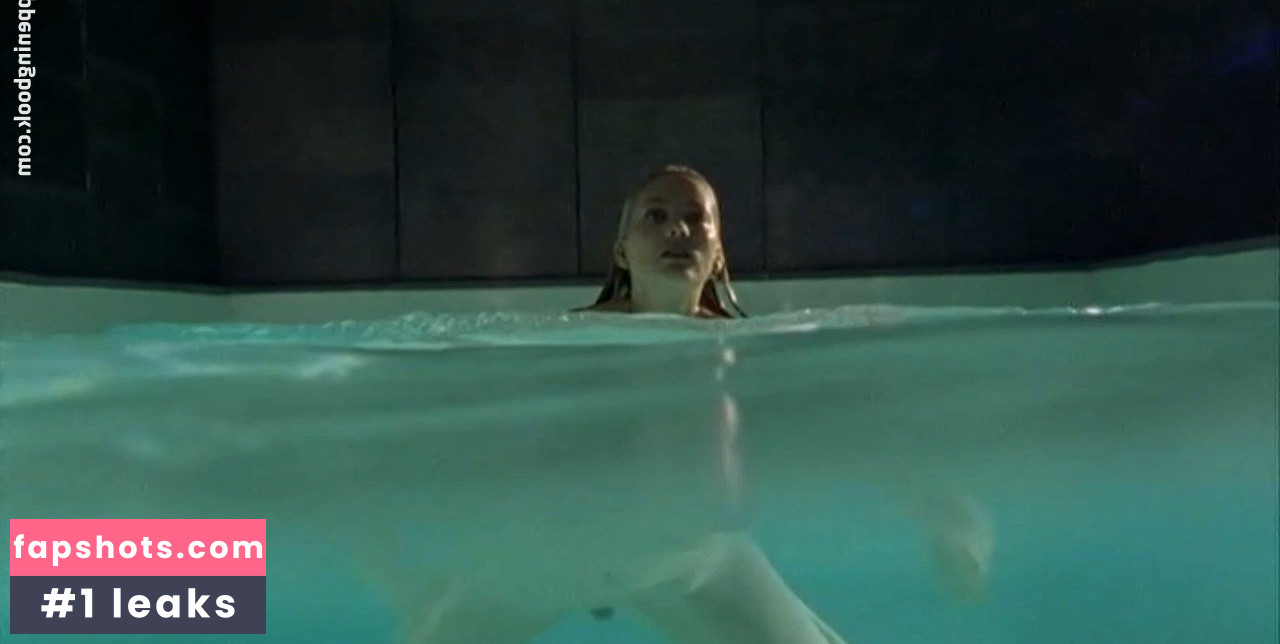 Annika Murjahn gallery photo #2