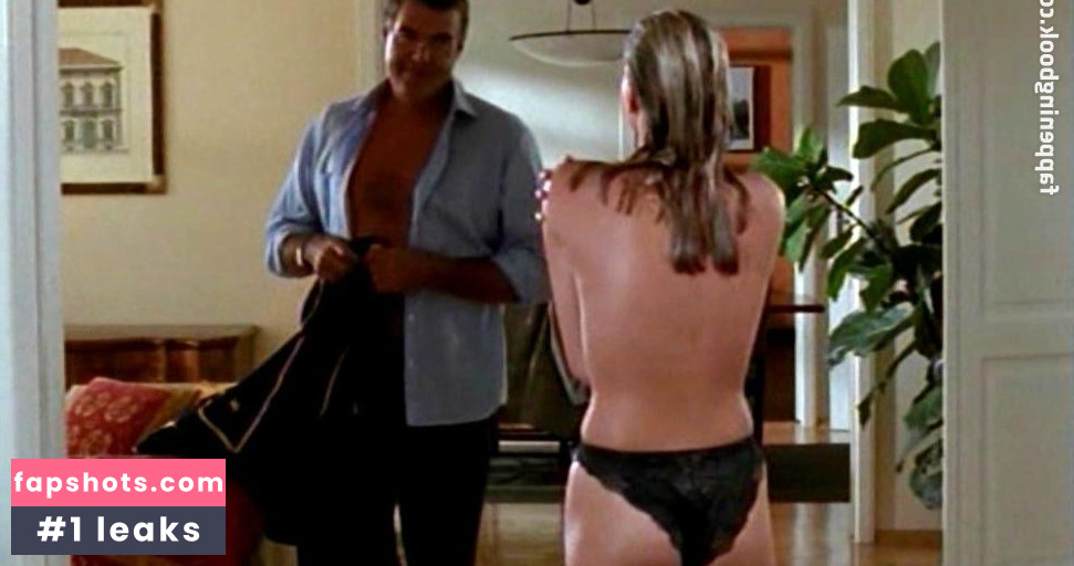 Annika Murjahn gallery photo #11