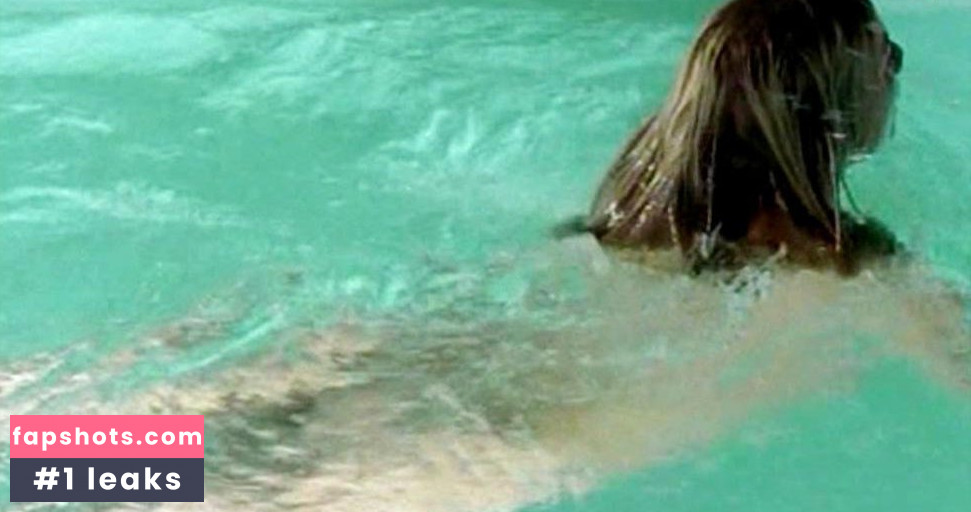 Annika Murjahn gallery photo #16