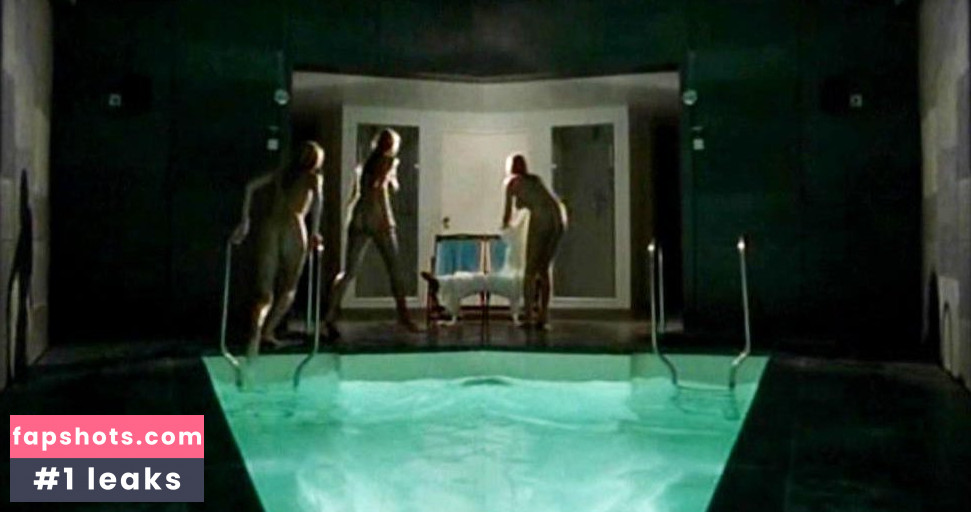 Annika Murjahn gallery photo #18