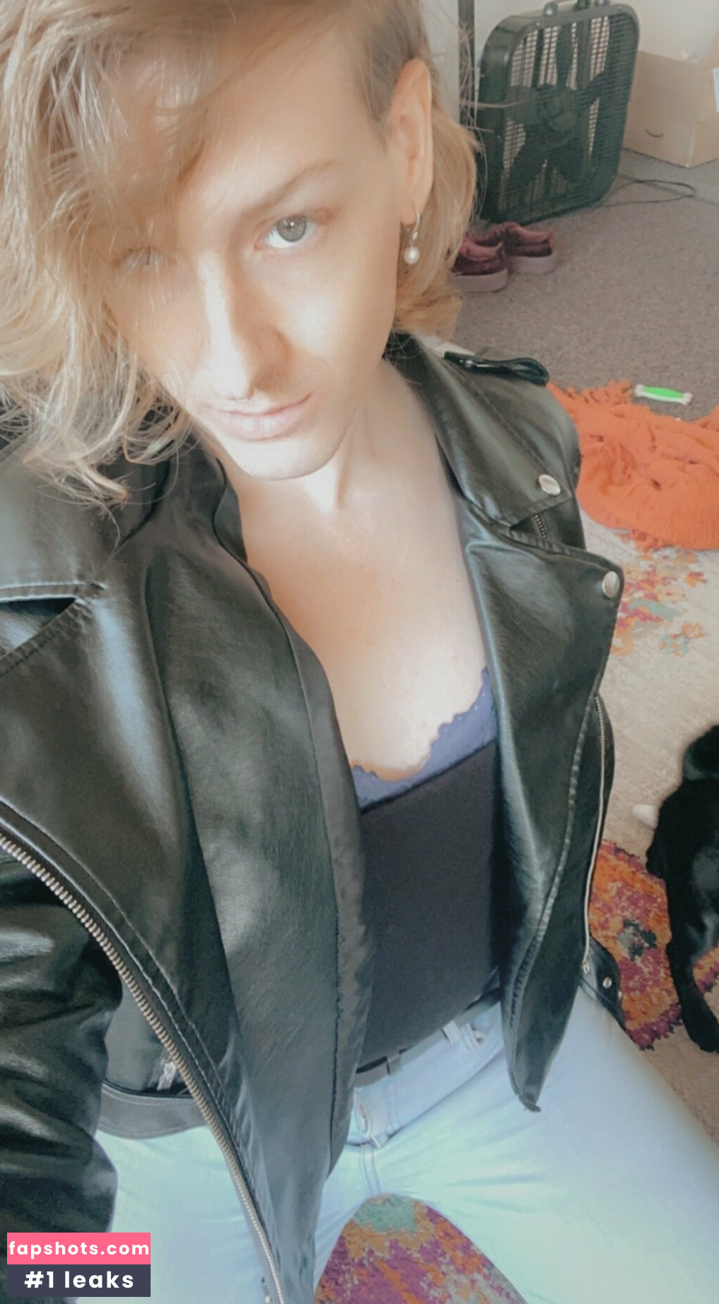 annikarabbit gallery photo #2