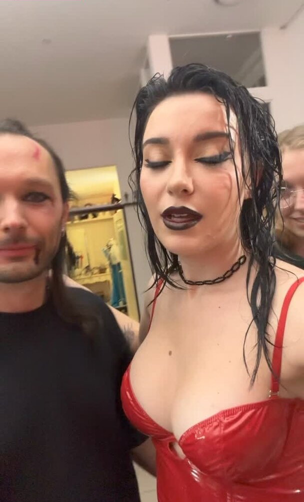 annitheduck gallery photo #575