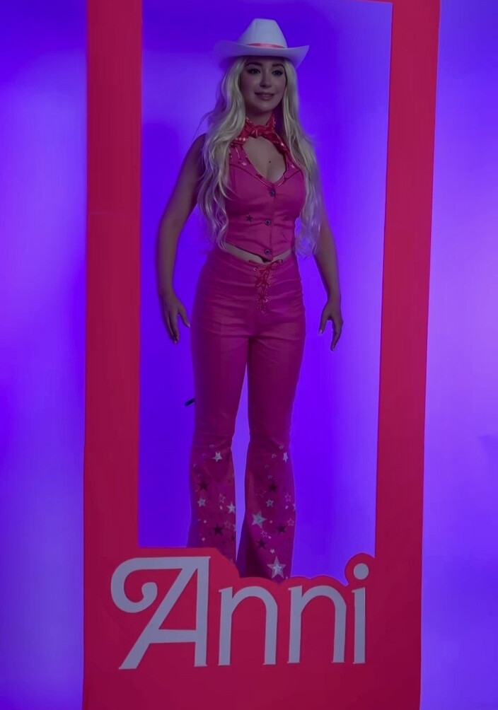 annitheduck gallery photo #597