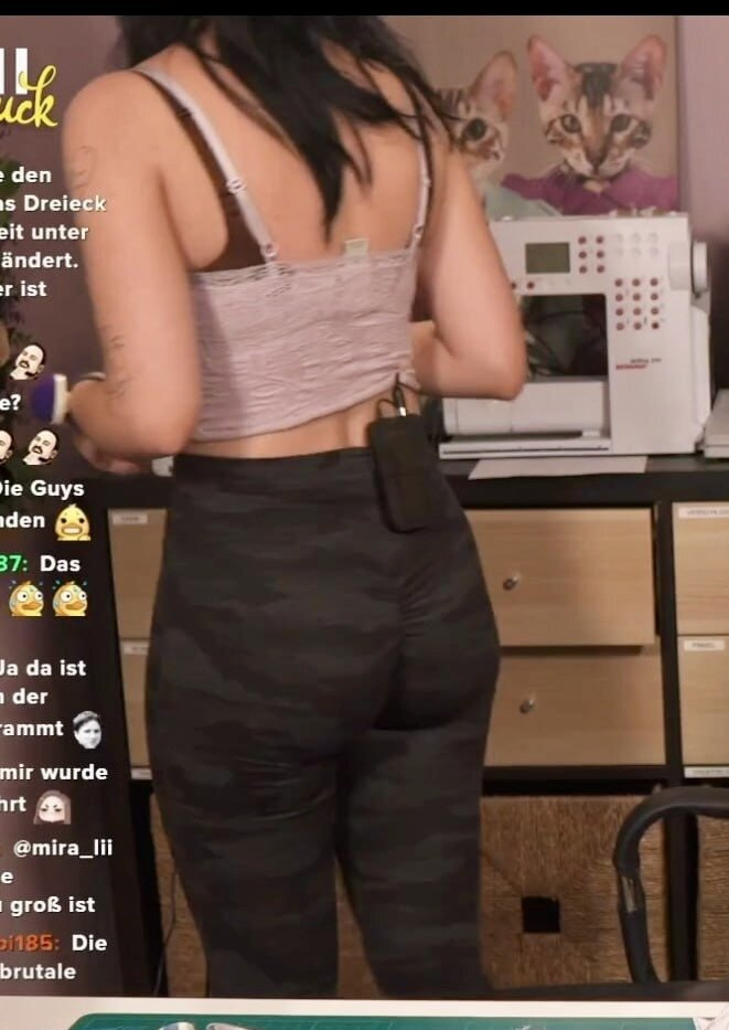 annitheduck gallery photo #635