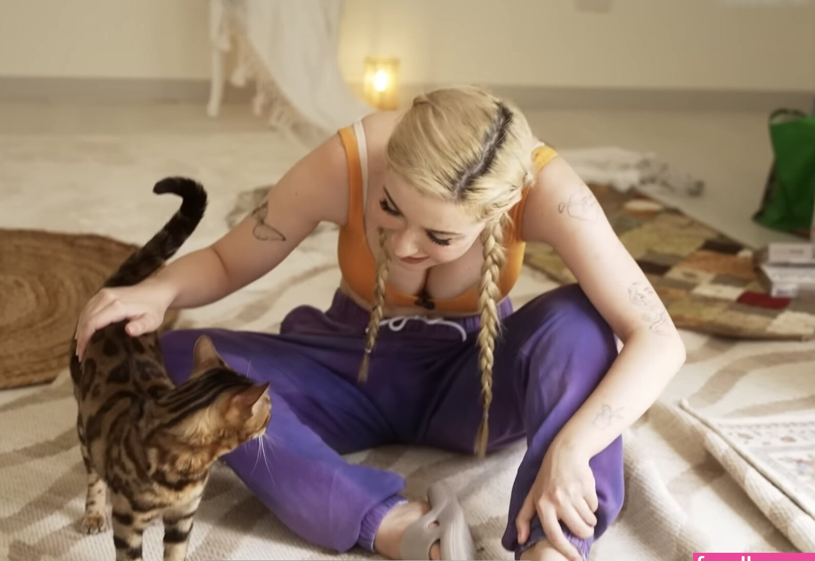 annitheduck gallery photo #696