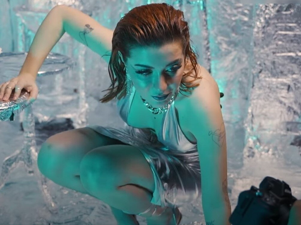 annitheduck gallery photo #699