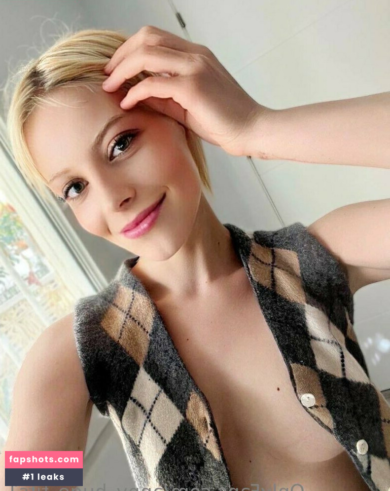 anny_huge_tits1 gallery photo #2485