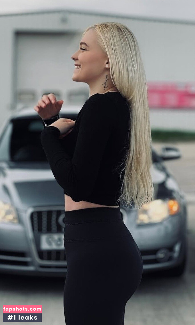 Anny_vans Nude Leaks OnlyFans Photos #2 - LeakJerk