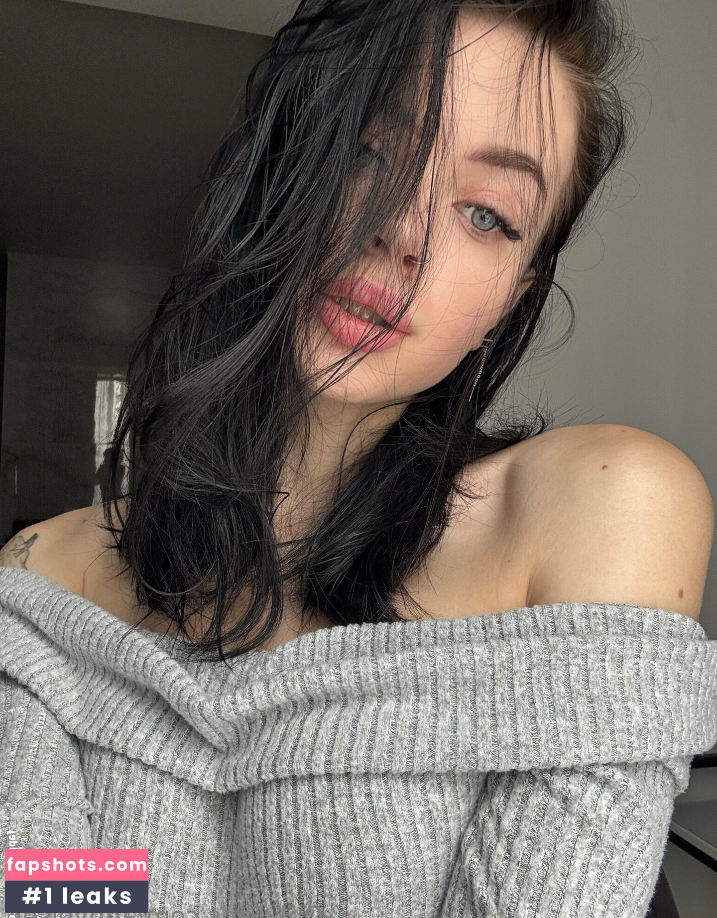 annyolsen nude babe gallery