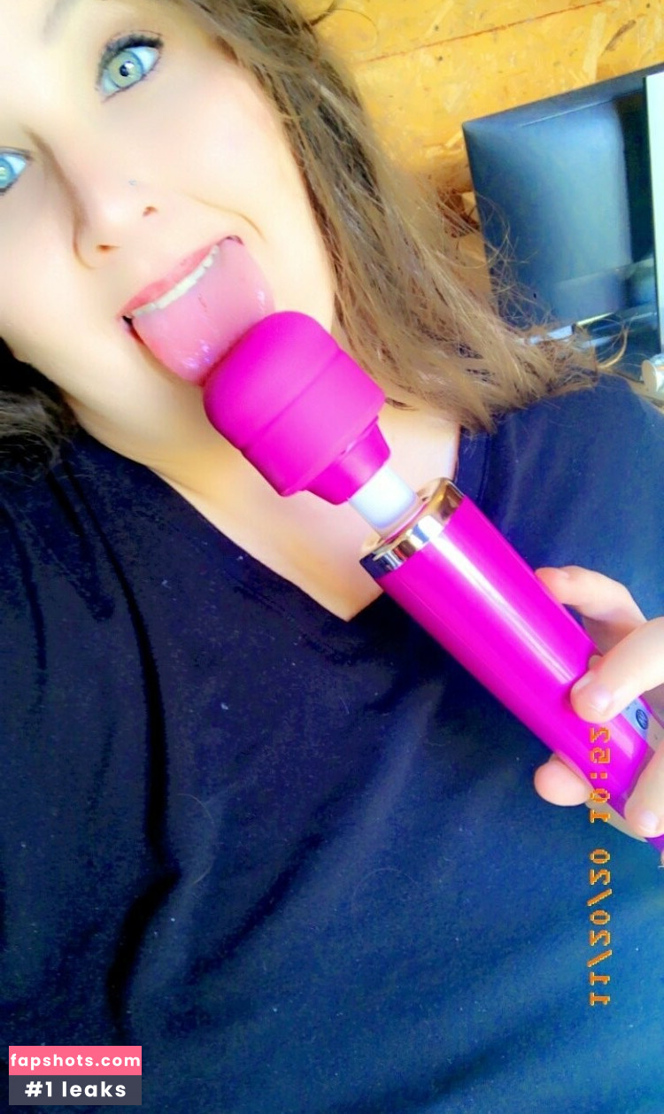 anonymousmariie gallery photo #18