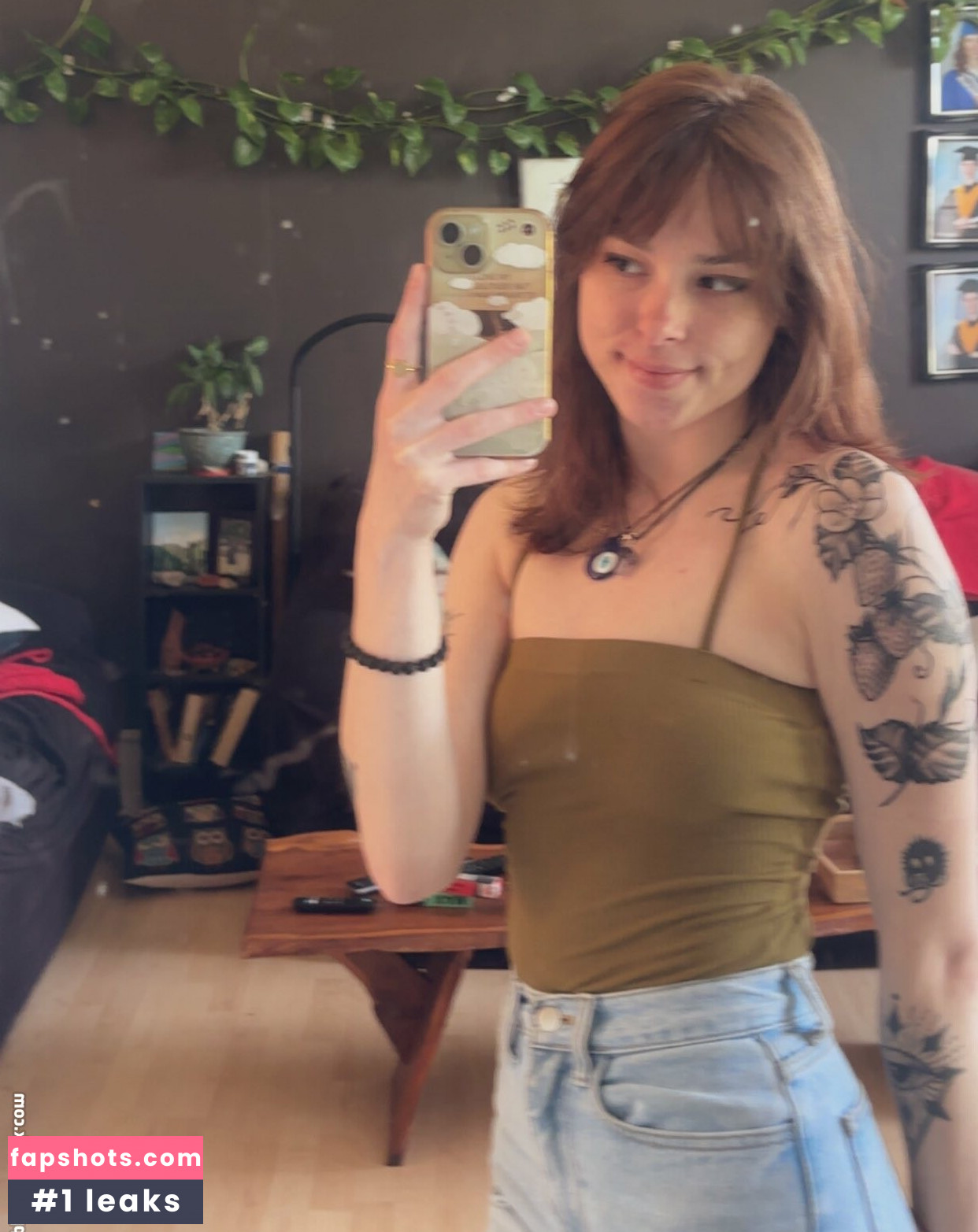 Anothrsadartist gallery photo #11