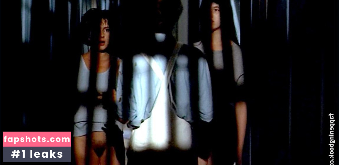 Anouk Grinberg gallery photo #23