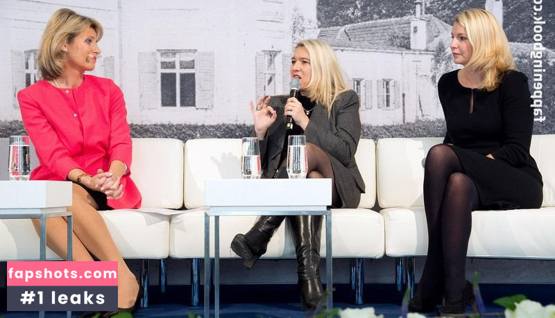 Anouschka Horn gallery photo #4