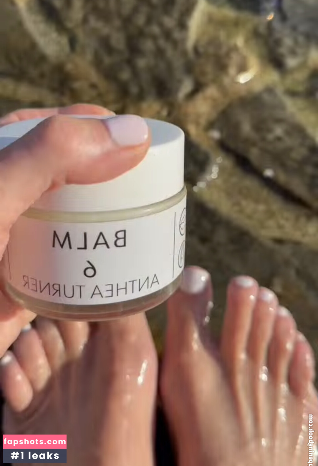 Anthea Turner gallery photo #4