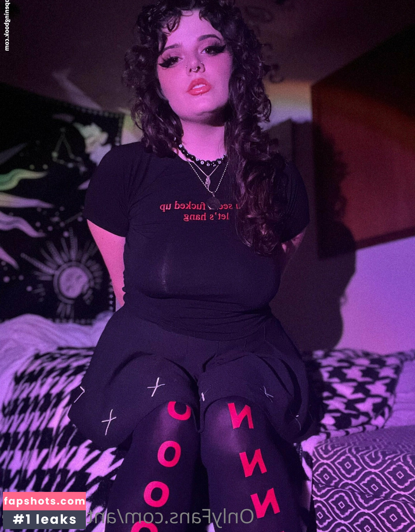 antiisocialite gallery photo #41