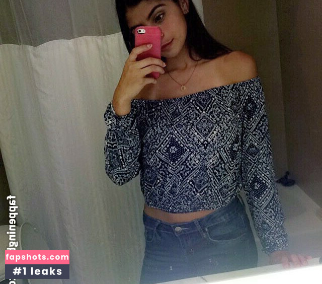 Antoenella gallery photo #6