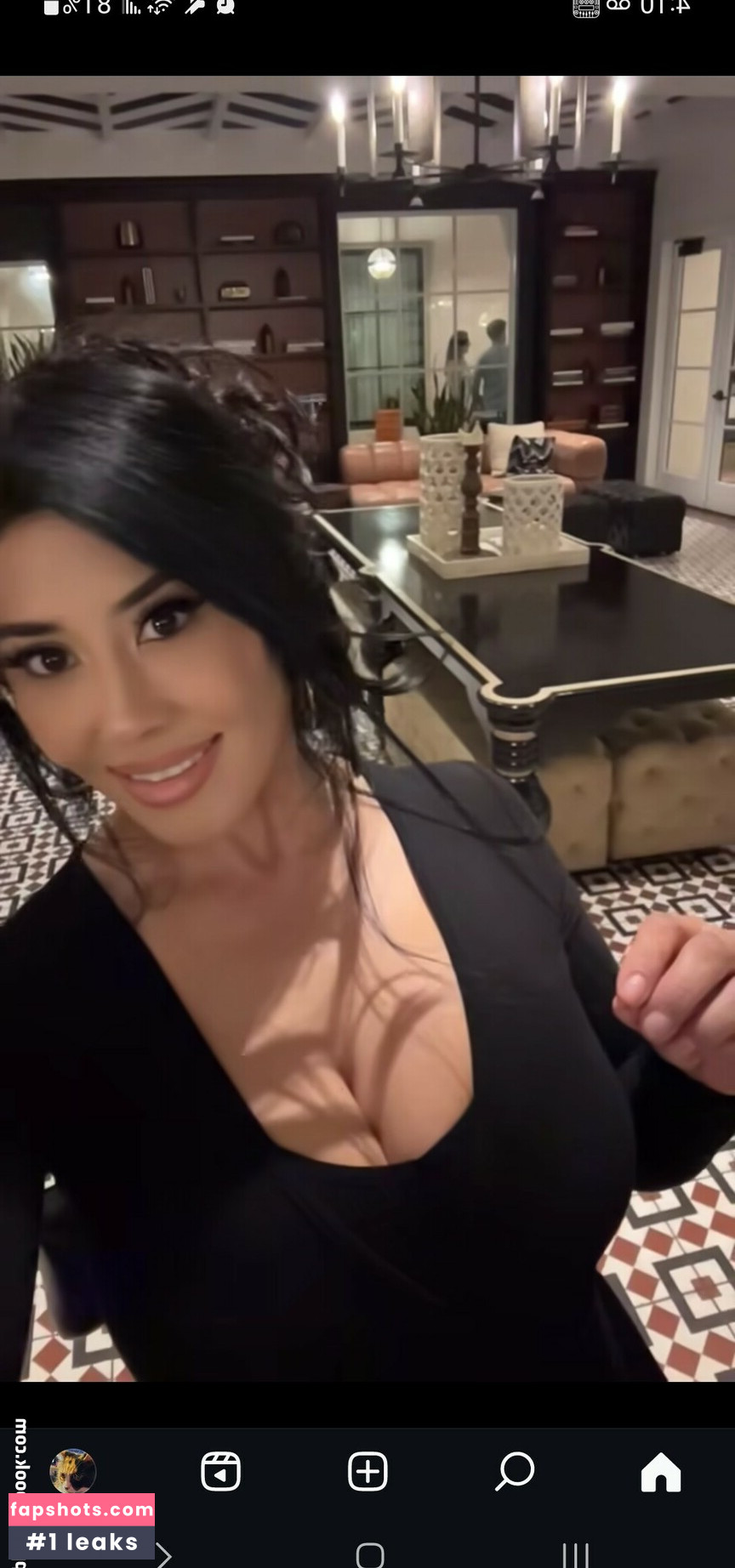 Antoinette Martinez gallery photo #31