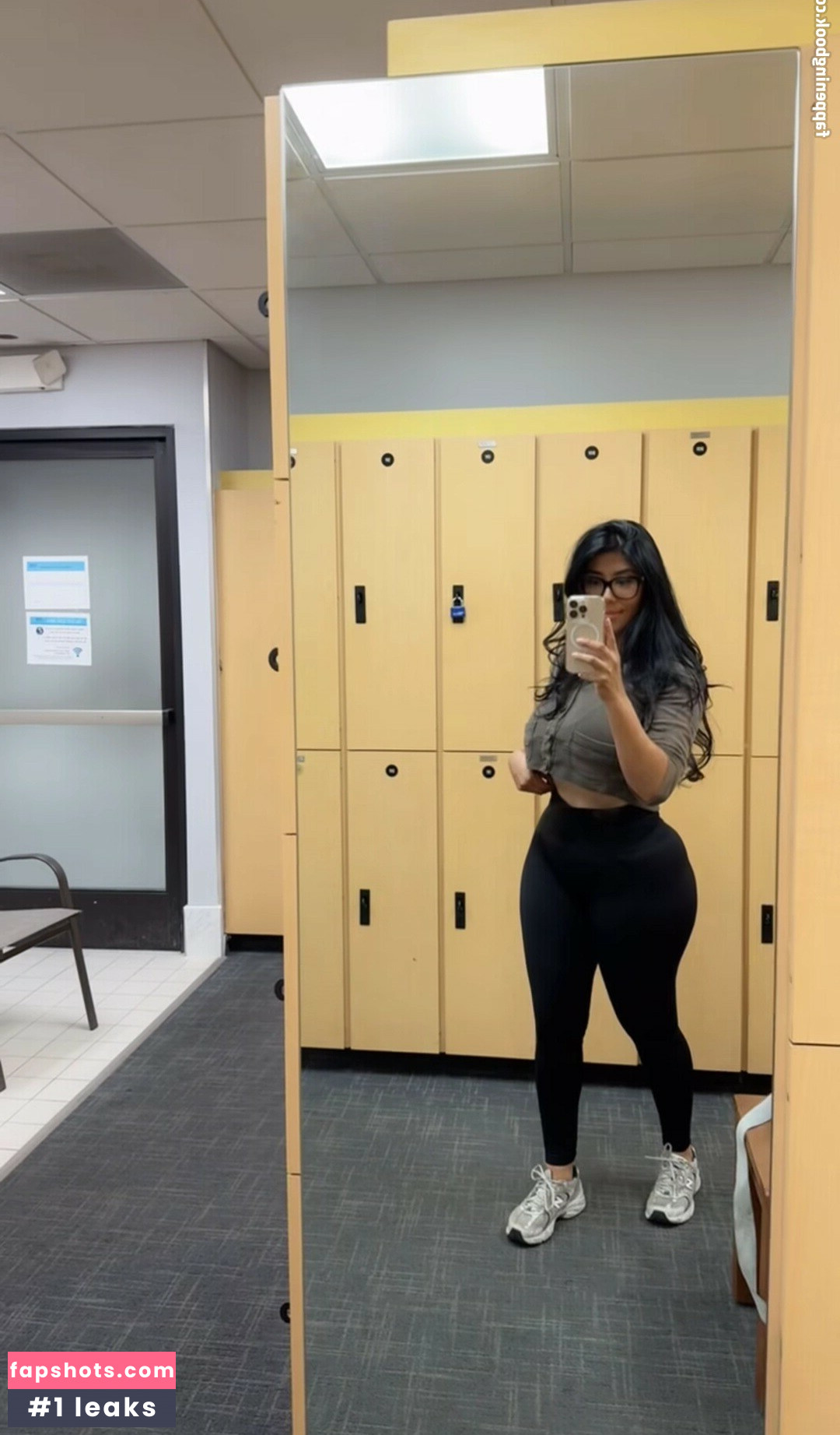 Antoinette Martinez gallery photo #8