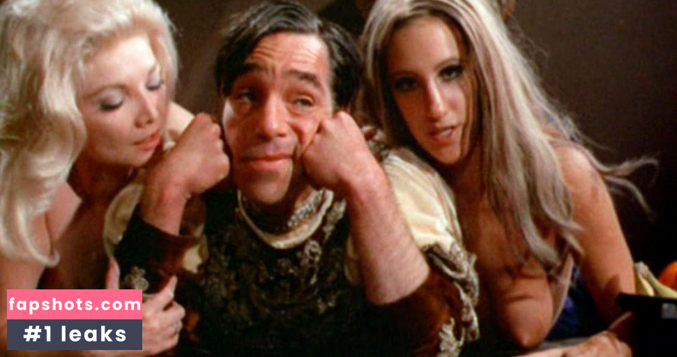 Antoinette Maynard gallery photo #5