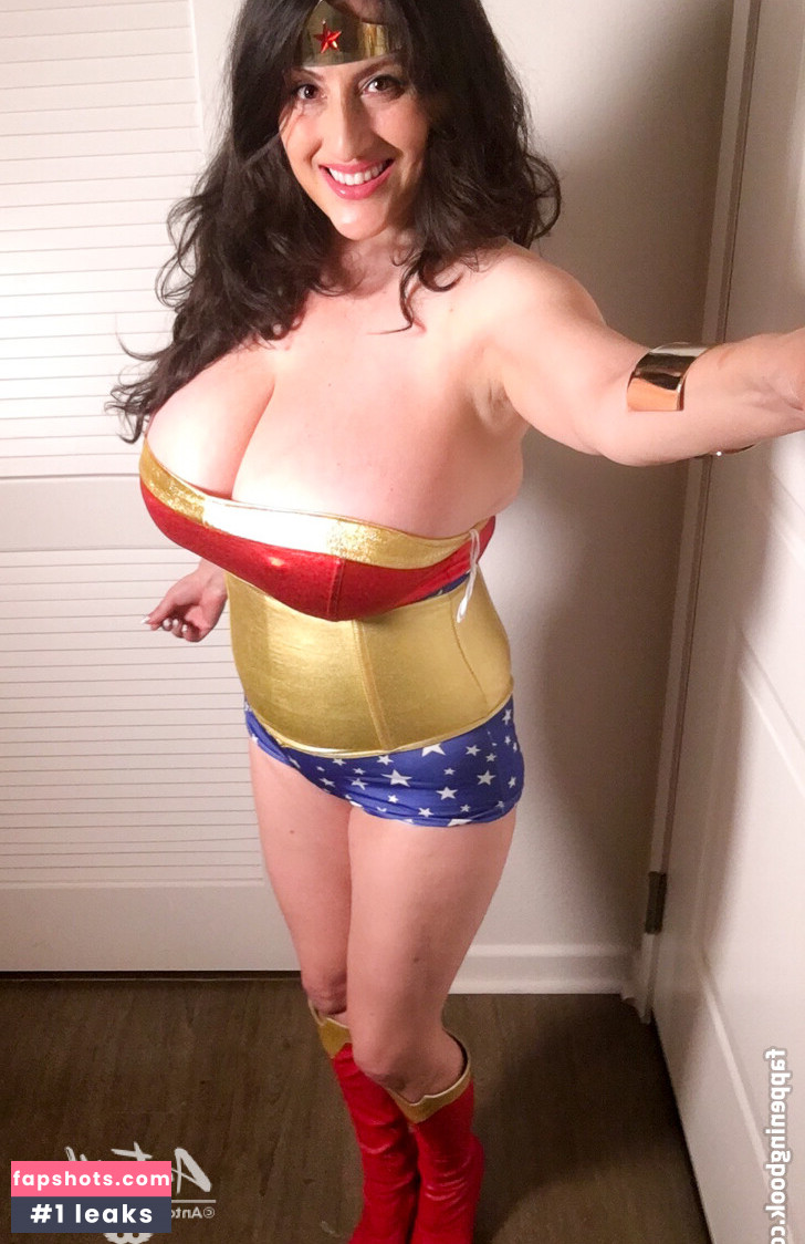 Antonella gallery photo #163