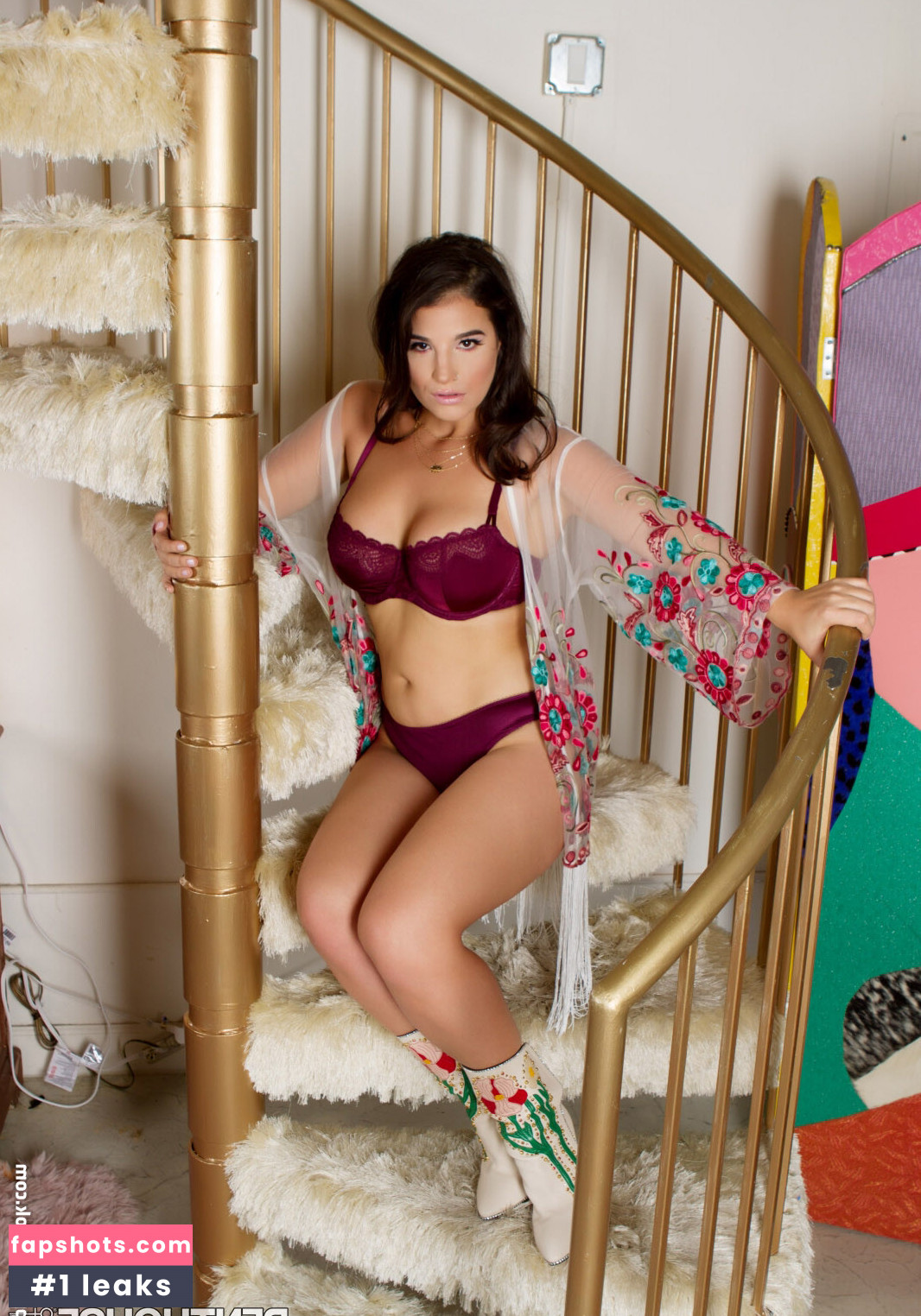 Antonella gallery photo #21