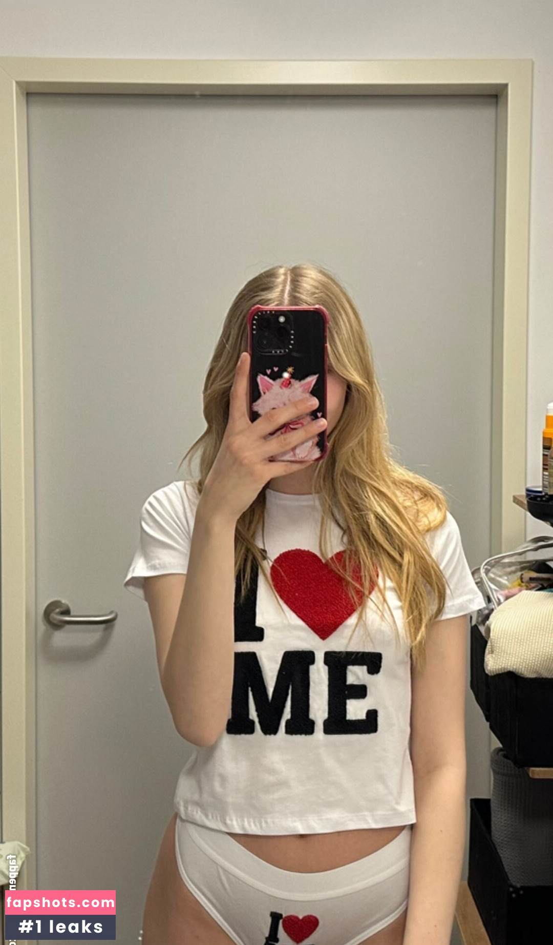 Antonia Böhm Nude Leaks OnlyFans Photos #8 - LeakJerk