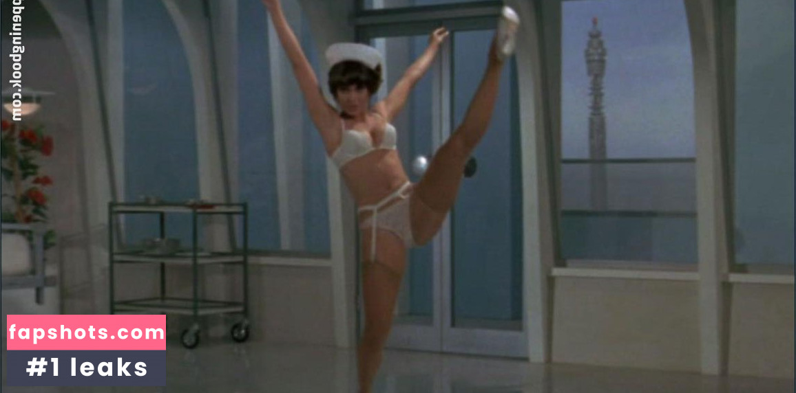 Antonia Ellis gallery photo #4