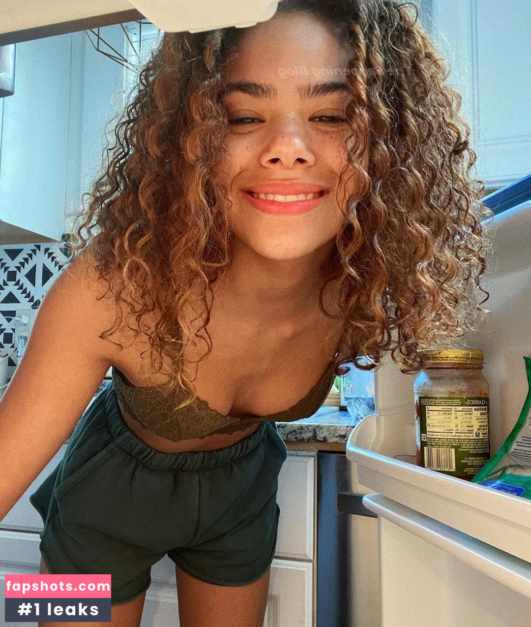 Antonia Gentry gallery photo #104