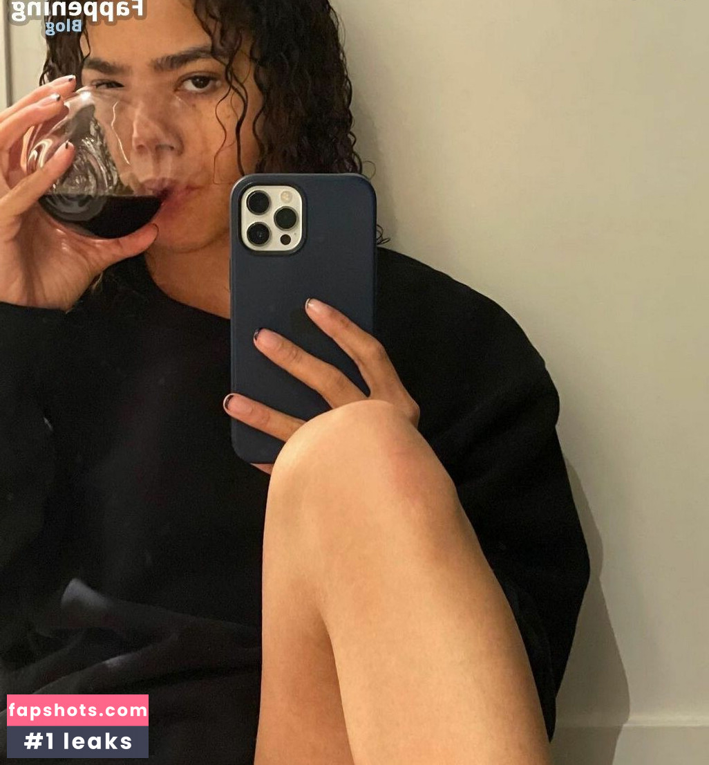 Antonia Gentry gallery photo #17