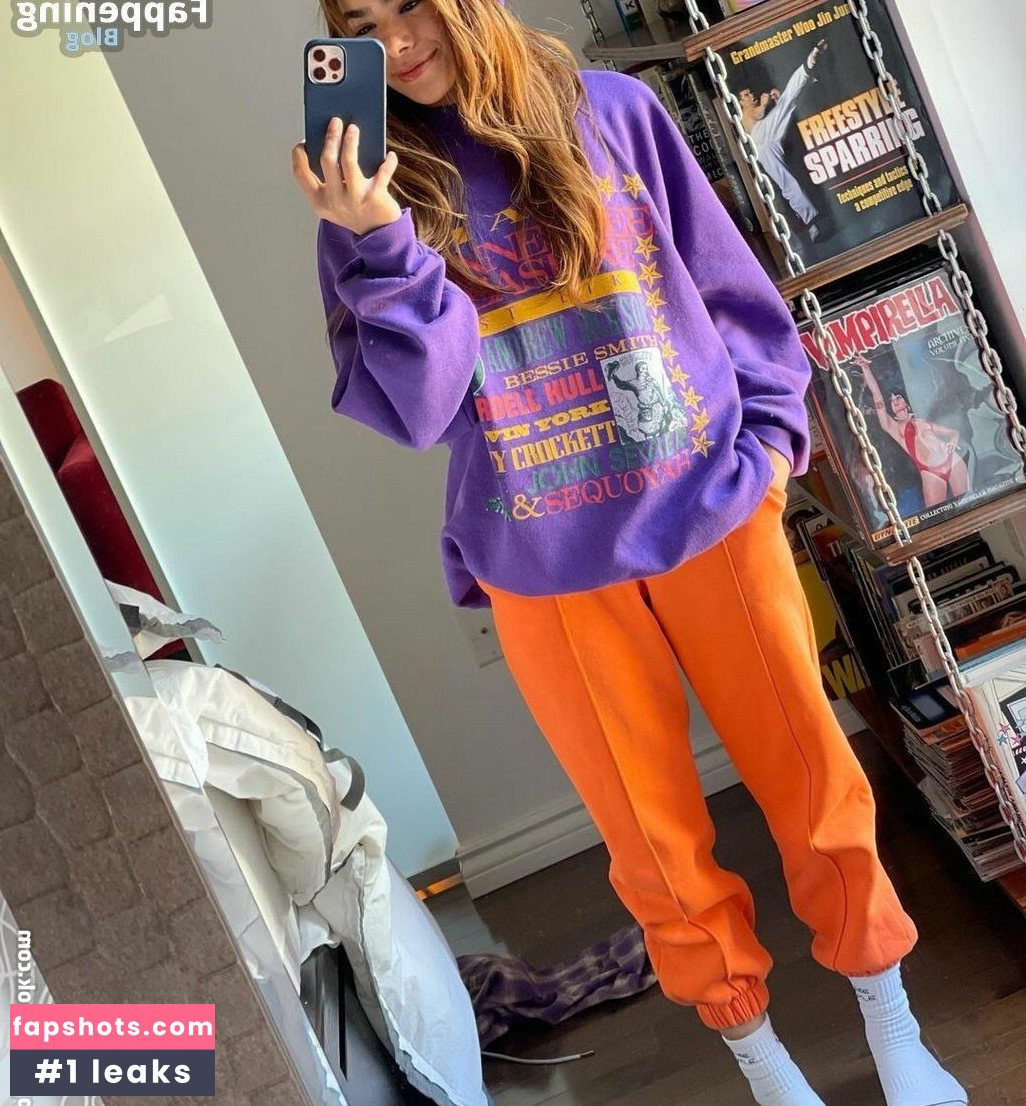 Antonia Gentry gallery photo #18