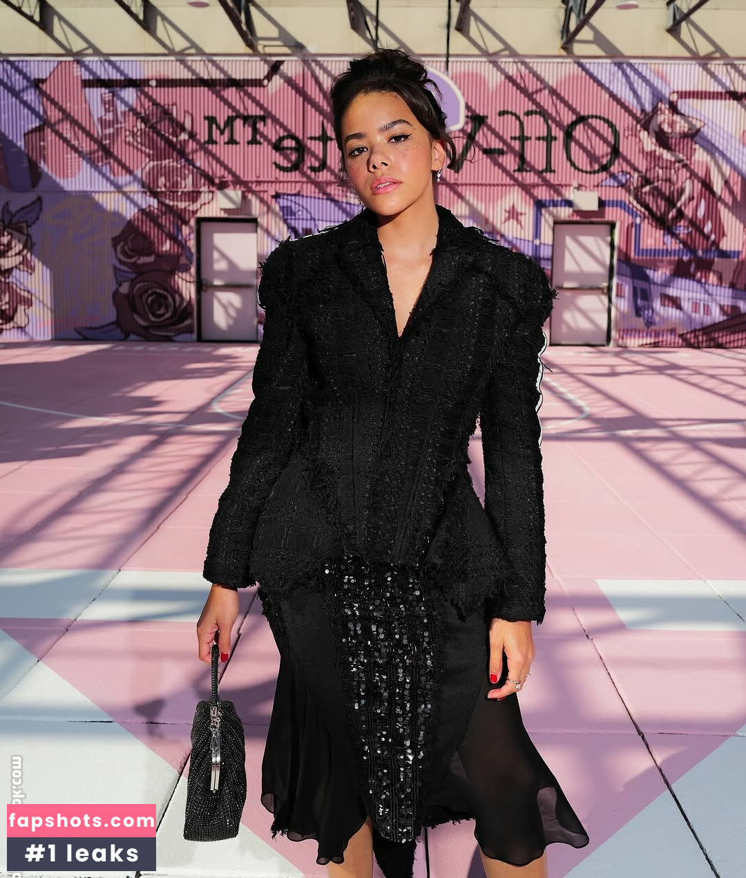 Antonia Gentry gallery photo #3