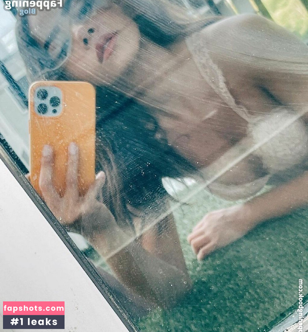 Antonia Gentry gallery photo #23