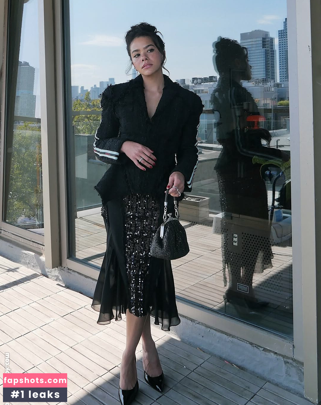 Antonia Gentry gallery photo #5