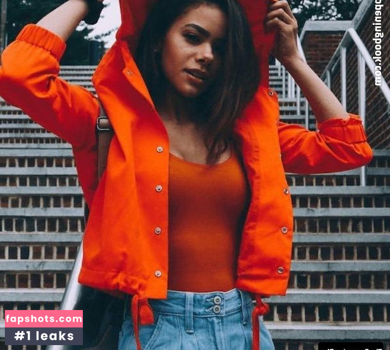 Antonia Gentry gallery photo #79