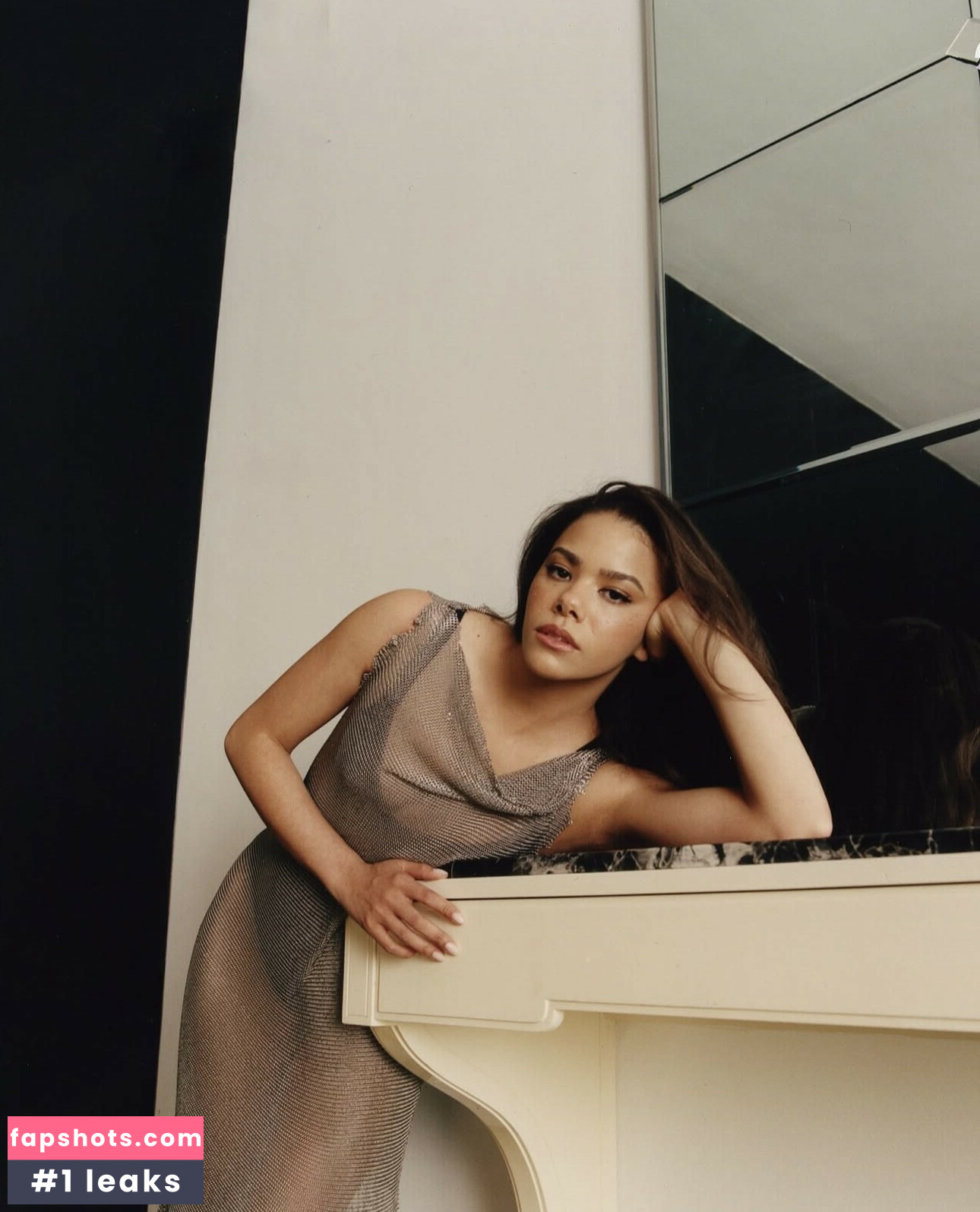 Antonia Gentry gallery photo #10