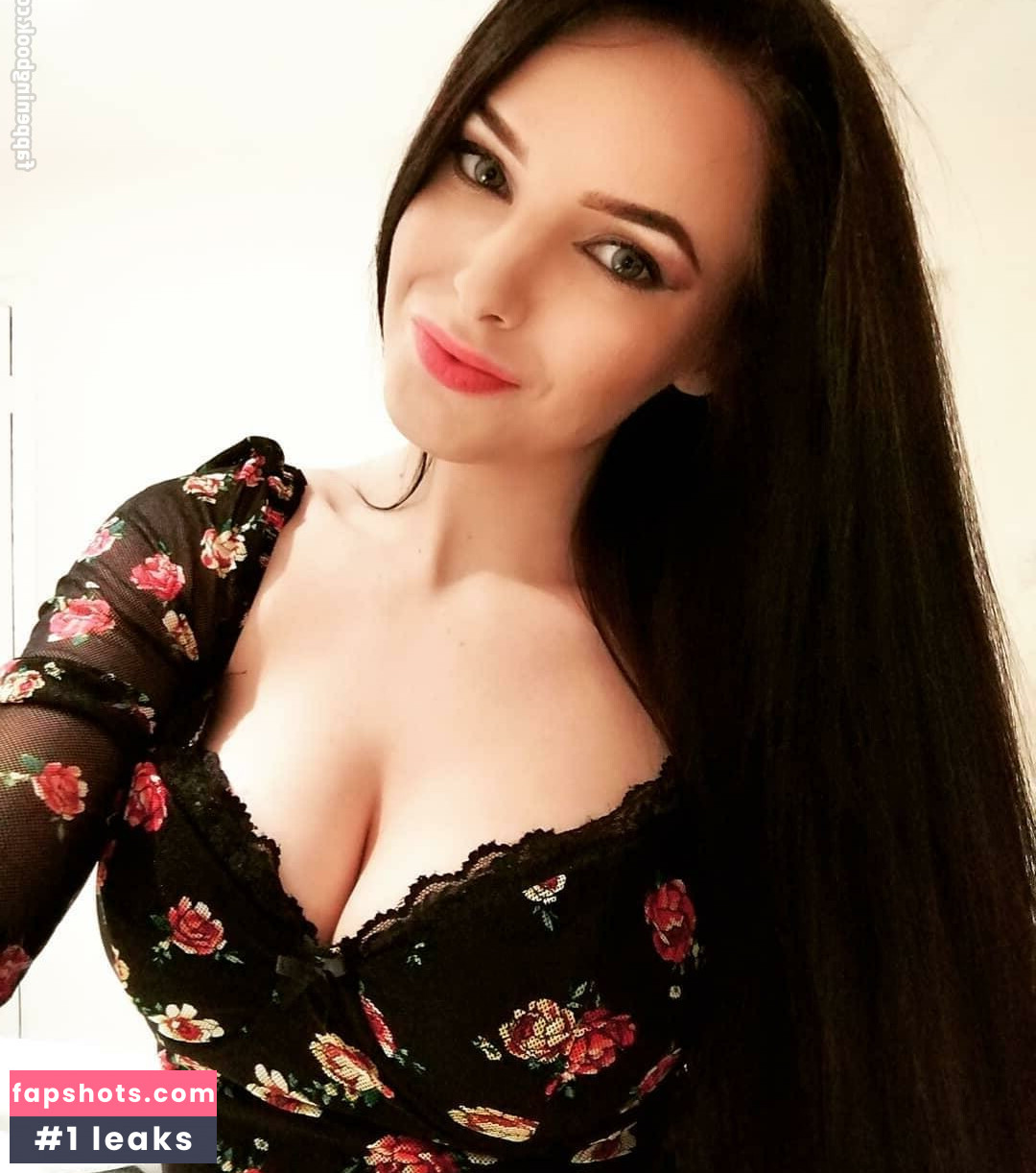 Antonia Jay King gallery photo #30