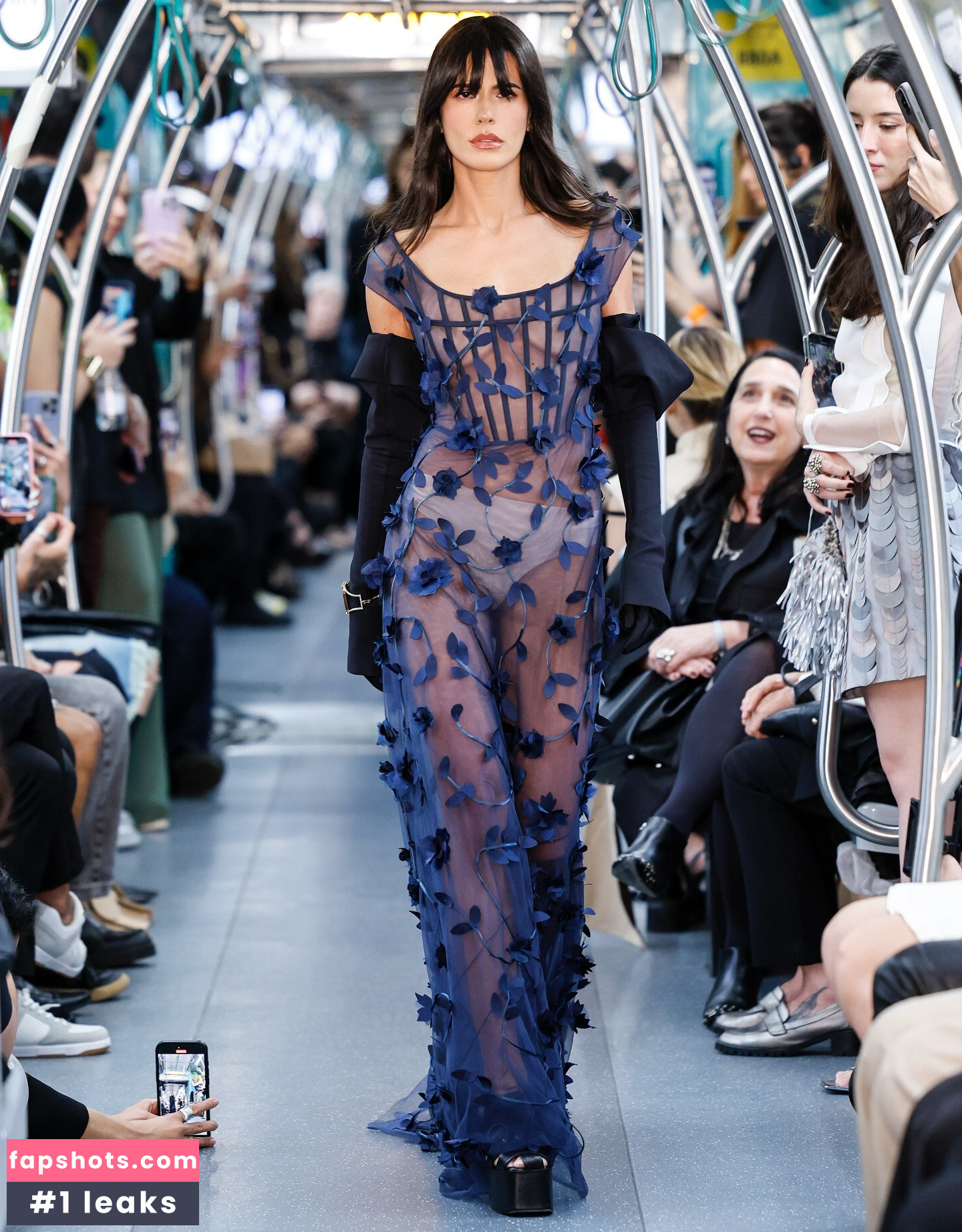 Antonia Morais gallery photo #21